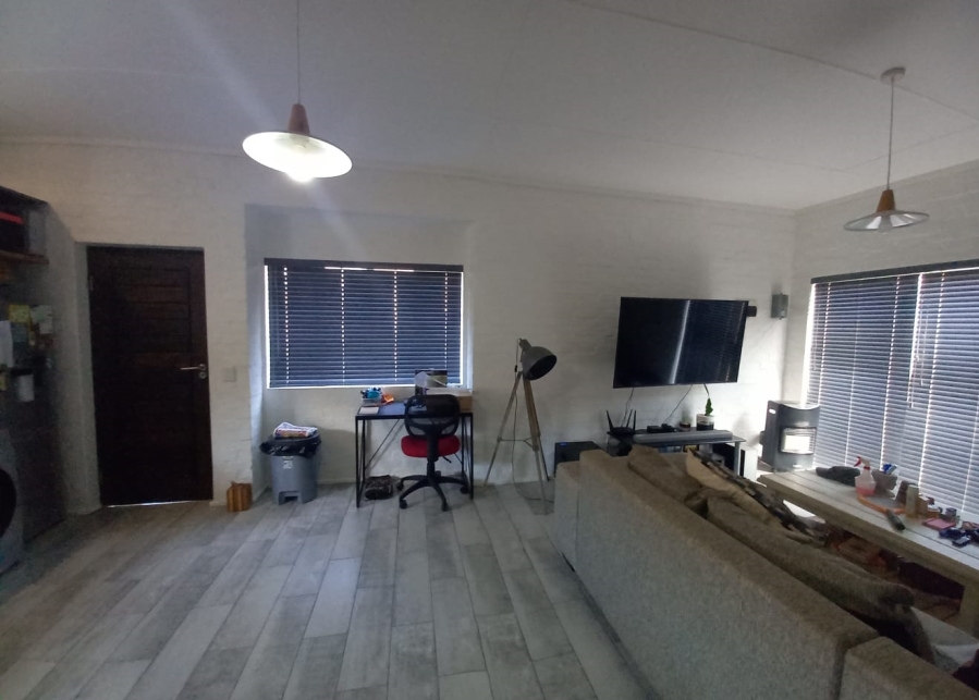 To Let 3 Bedroom Property for Rent in Mooikloof Country Estate Western Cape